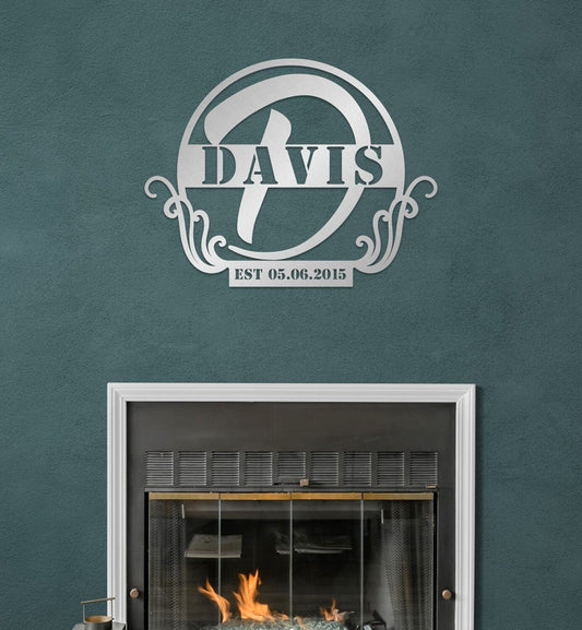 Personalized Metal Wall Art - Custom Family Name Sign | Modern Home Decor